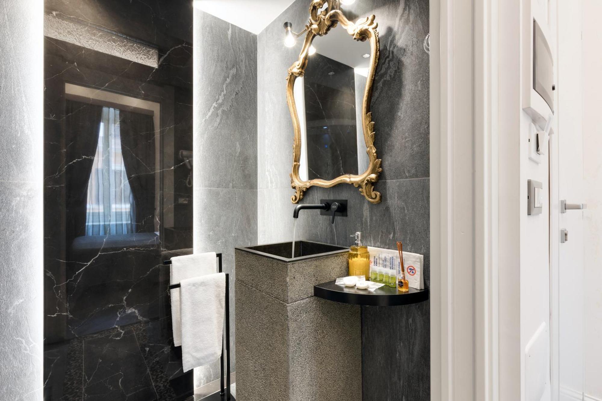 Hotel Antiqua Domus Rzym Zewnętrze zdjęcie